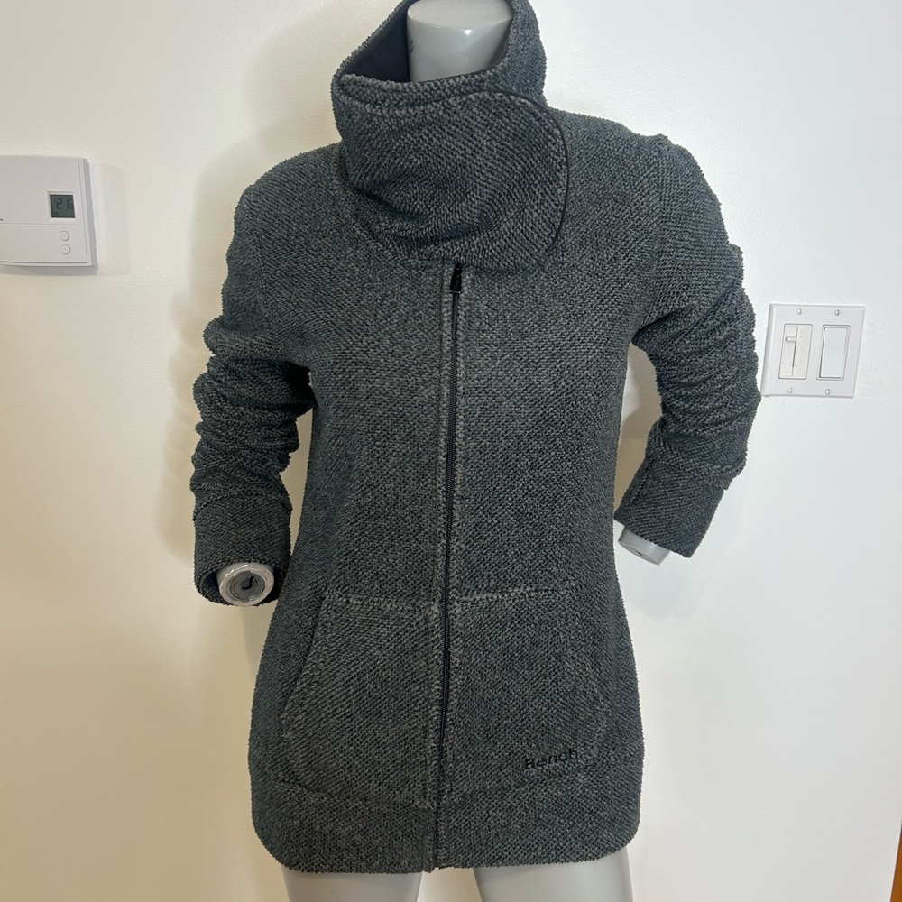Bench Dark Gray Women's Cozy Sherpa zip up sweater ❤️M - Picture 3 of 10